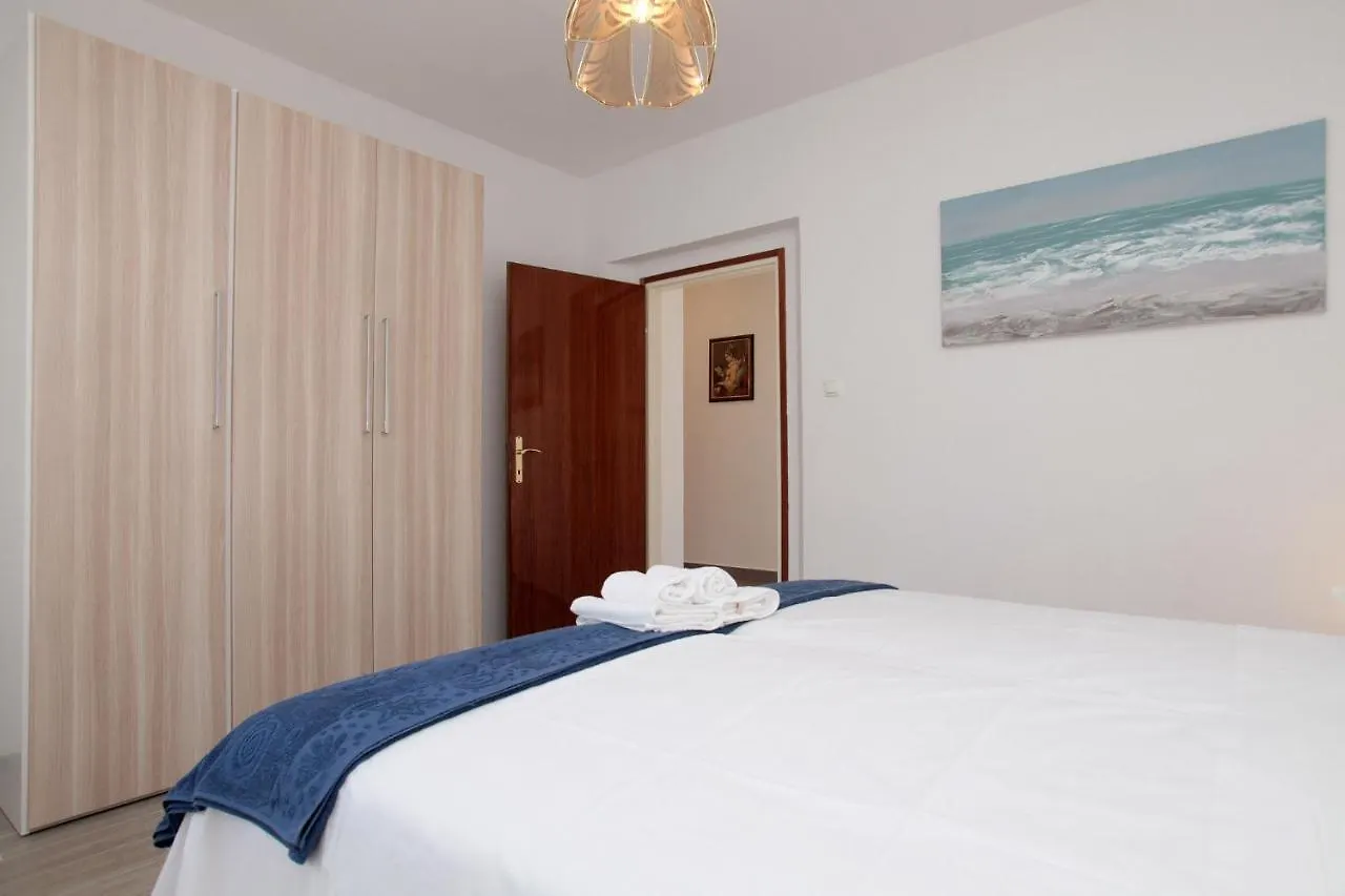 Apartment Marija Trogir